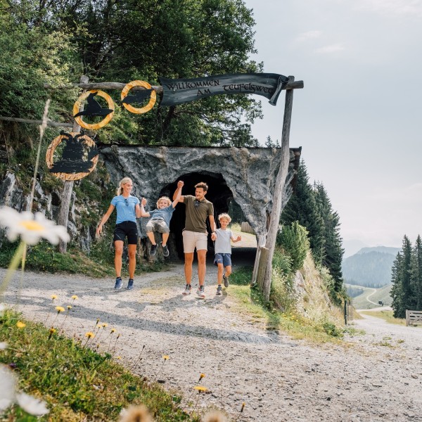 Adventure Angebot im Resl Familie hat Spa&szlig; am Berg und erlebt viele Abenteuer