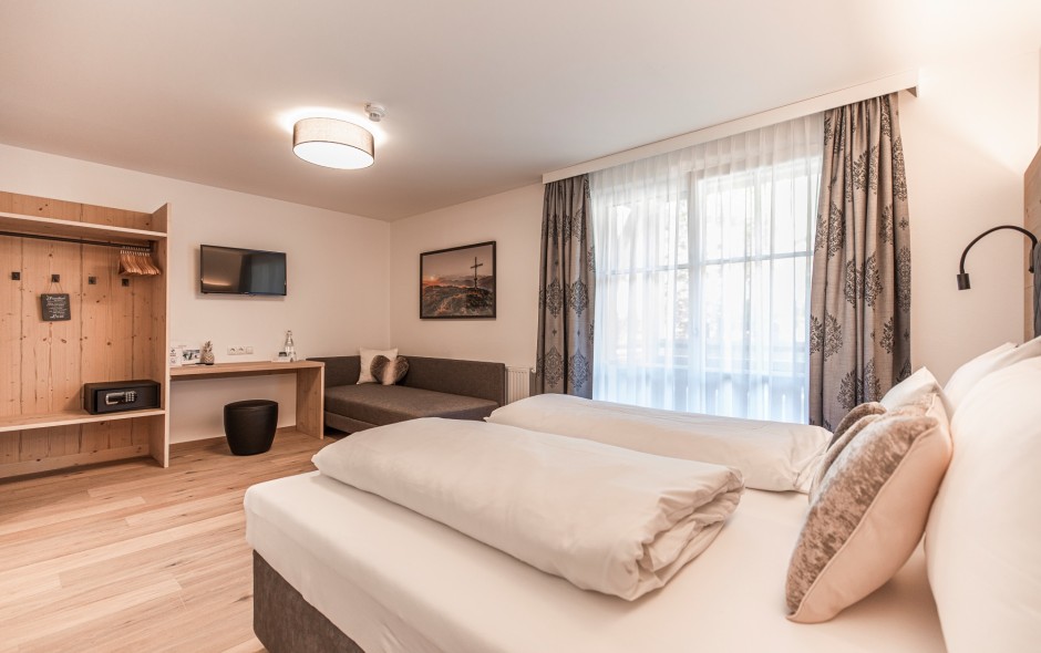 Double Medium Zimmer in der Lodge Emmy in Flachau